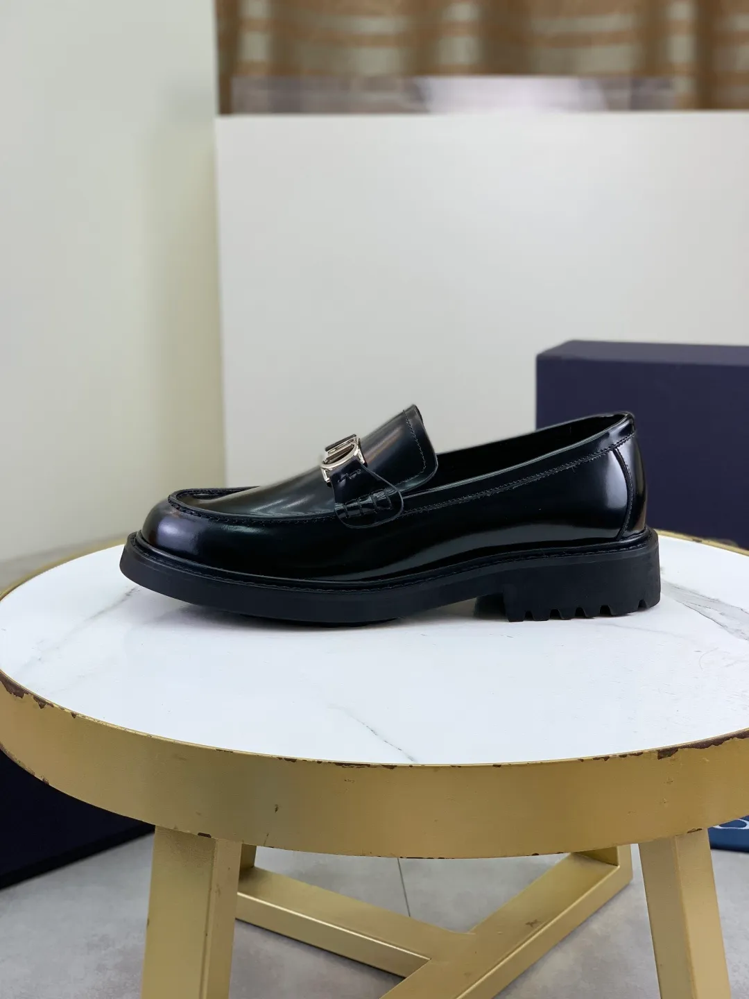 Men's shoes 💰P680 new model, high quality 💎💎💎 water-dyed cow lining, original quality Dior —🆘.Dior original purchase, high-end business leather shoes, fabric: imported from Italy open edge beaded cowhide material ➕ water-dyed cow lining / cowhide feet ➕ special original rubber outsole, fine workmanship, real thing ^_^ Photographed 🎬size: 39-44 (38 45 (customized)
